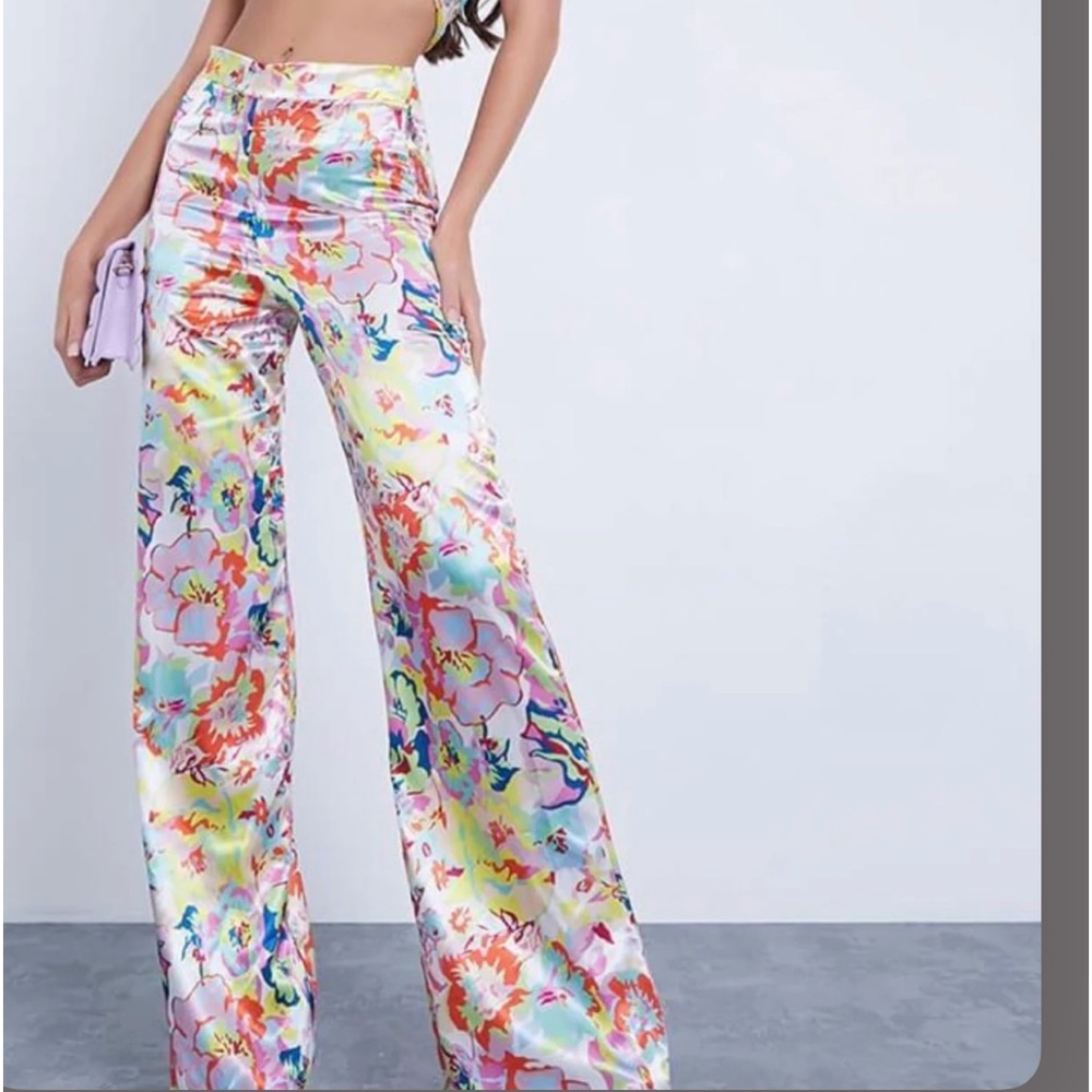 I saw it first brand bright bold floral trousers size 8